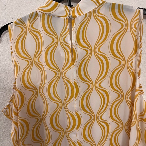 Ashley Stewart Yellow Top 26/28 - Picture 4 of 15